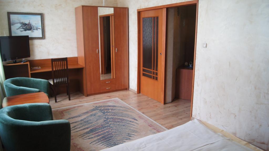 Bed and Breakfast Alabastro Tomaszów Mazowiecki Pokoj fotografie